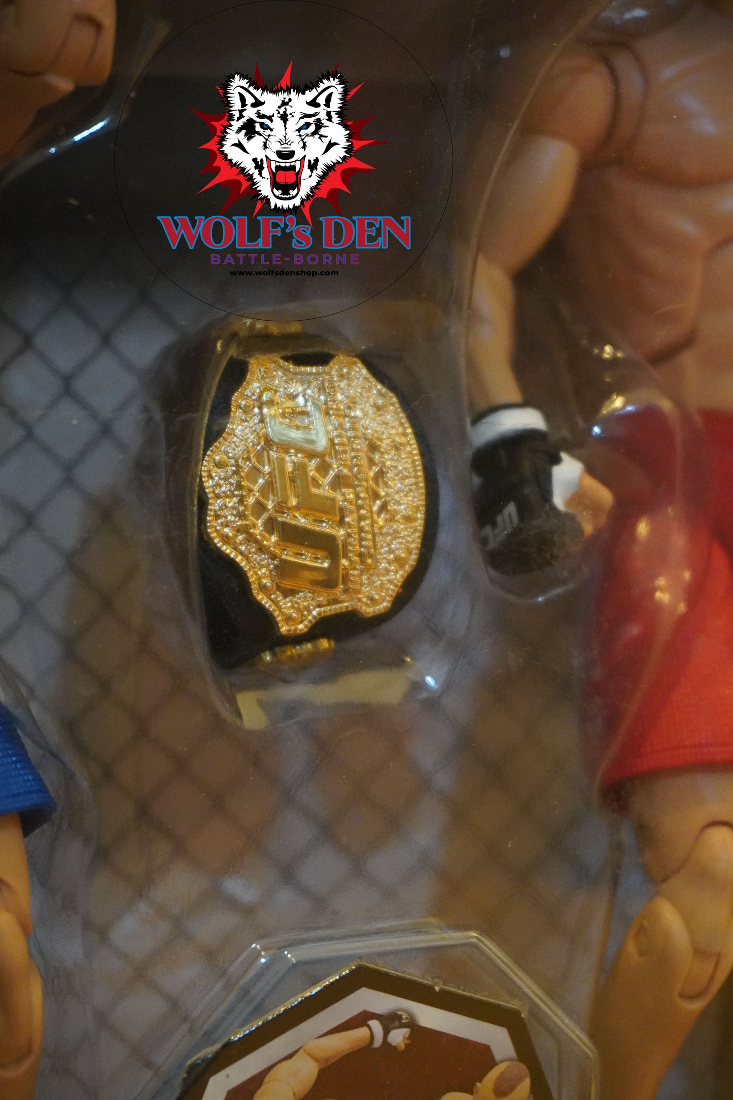 UFC MMA Action Figures Chuck Liddell vs Randy Coture with Light Heavyweight Championship Belt