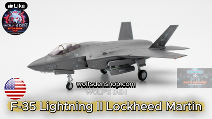 Maisto US Fighter Jet Collection - Stacy 'Afterburner' SkyHawk Series